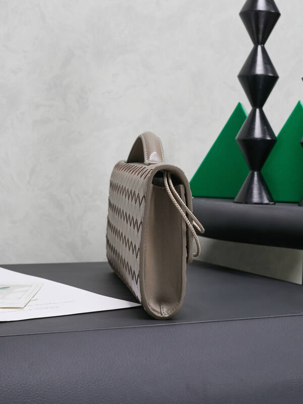 Bottega Veneta shoulder bag — Premium Replica