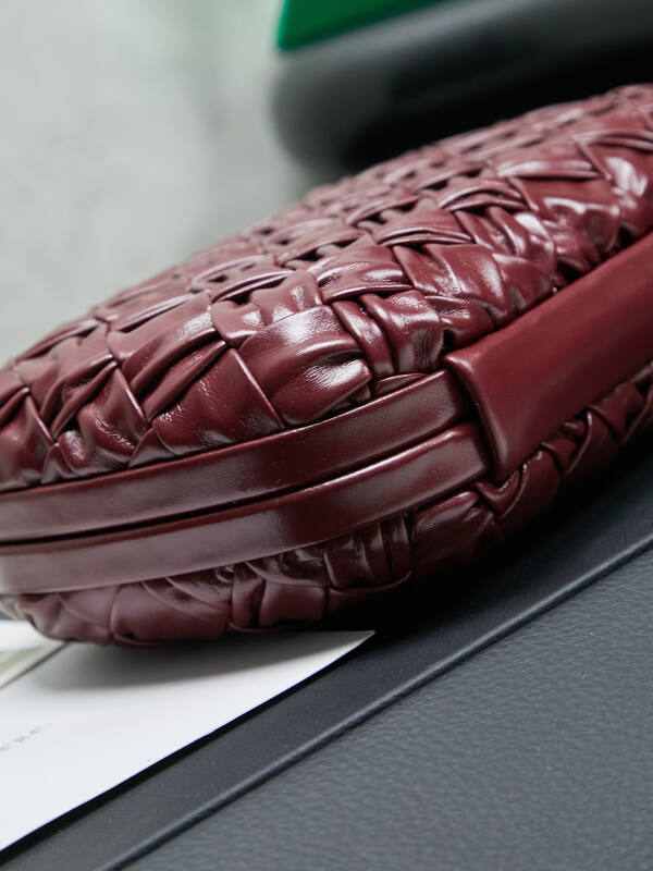 Bottega Veneta shoulder bag — Premium Replica
