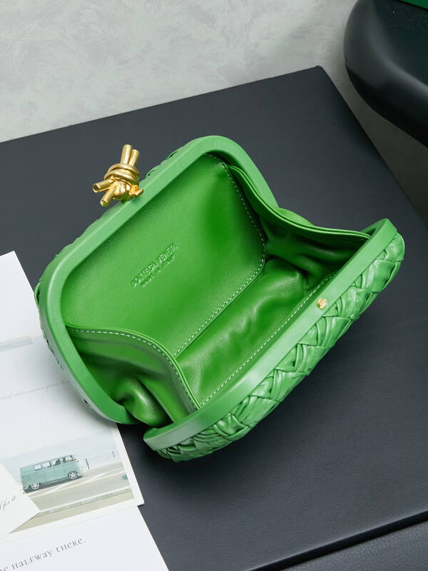 Bottega Veneta Green shoulder bag — AAA Quality Replica