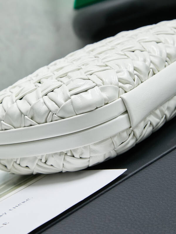 Bottega Veneta White shoulder bag — Top Quality Replica