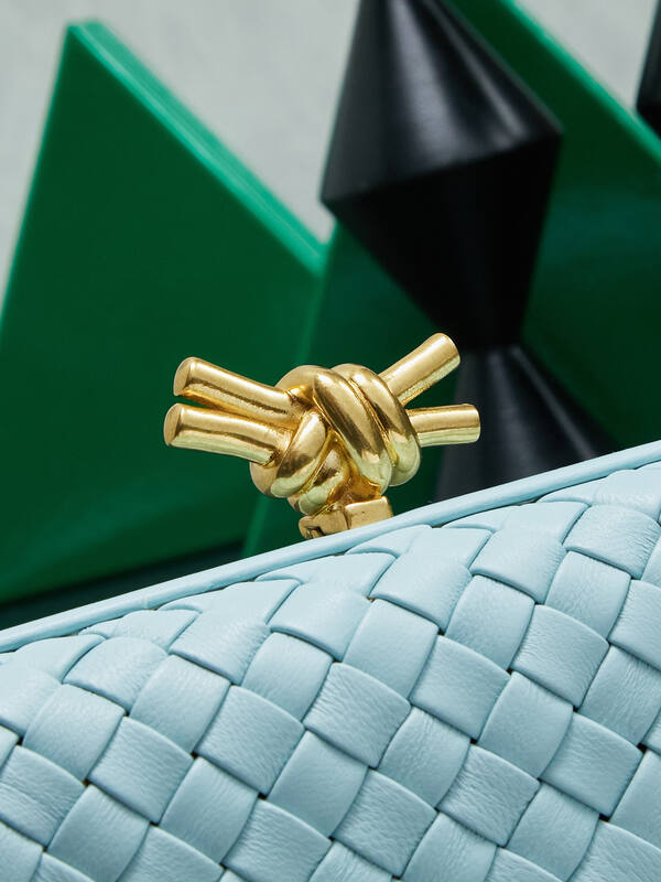 Bottega Veneta Blue shoulder bag — 1:1 Replica
