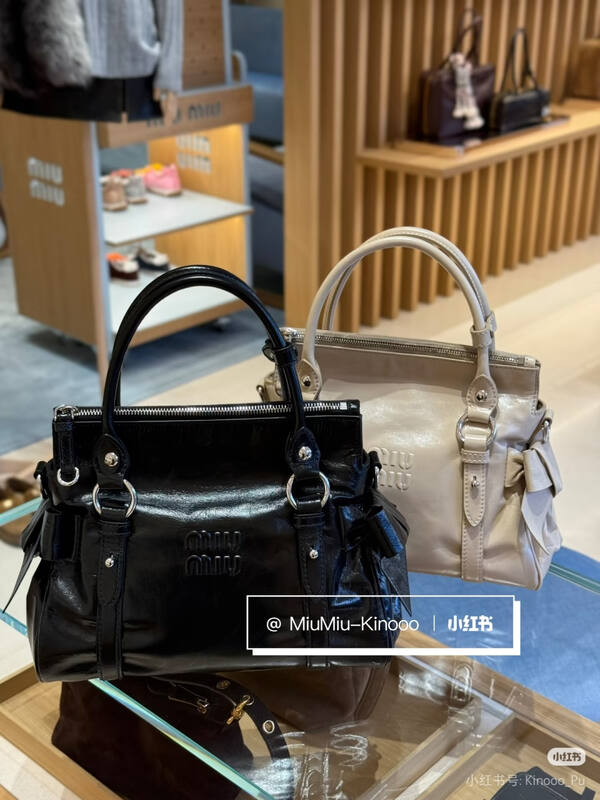 Miu Miu Black shoulder bag — AAA Quality Replica
