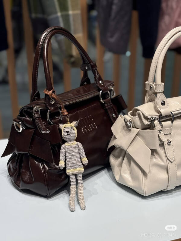 Miu Miu Black shoulder bag — AAA Quality Replica