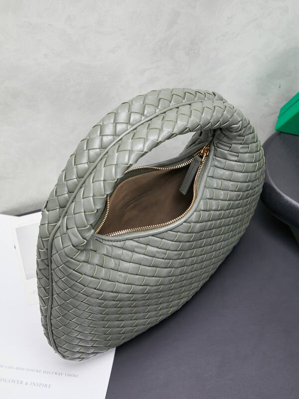 Bottega Veneta Green 40x30x16cm shoulder bag — 1:1 Replica