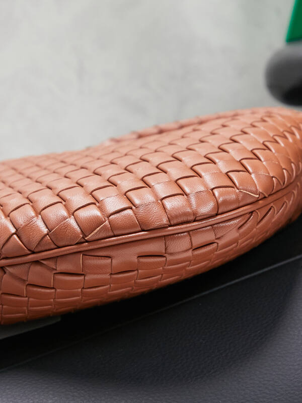 Bottega Veneta shoulder bag — Top Quality Replica