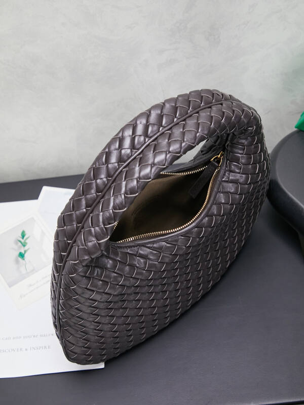 Bottega Veneta Gray shoulder bag — AAA Quality Replica