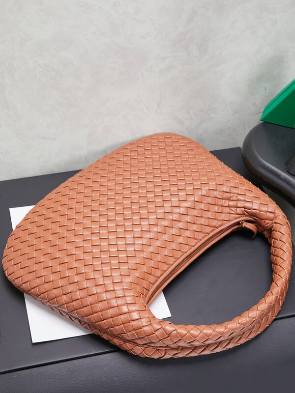 Bottega Veneta Brown 40x30x16cm shoulder bag — 1:1 Replica