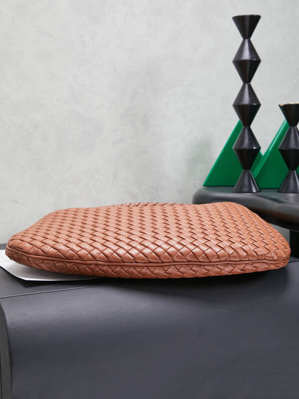 Bottega Veneta Brown 40x30x16cm shoulder bag — 1:1 Replica
