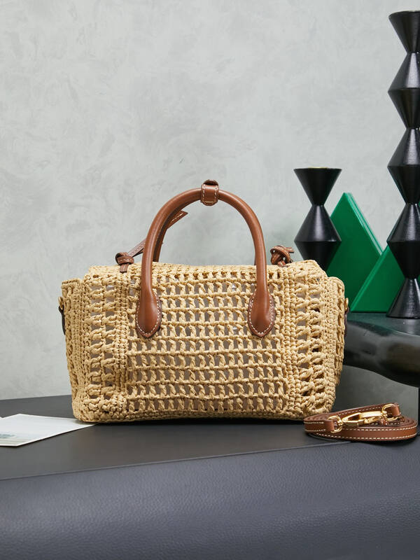 Miu Miu Brown 25x18x10cm shoulder bag — Top Quality Replica