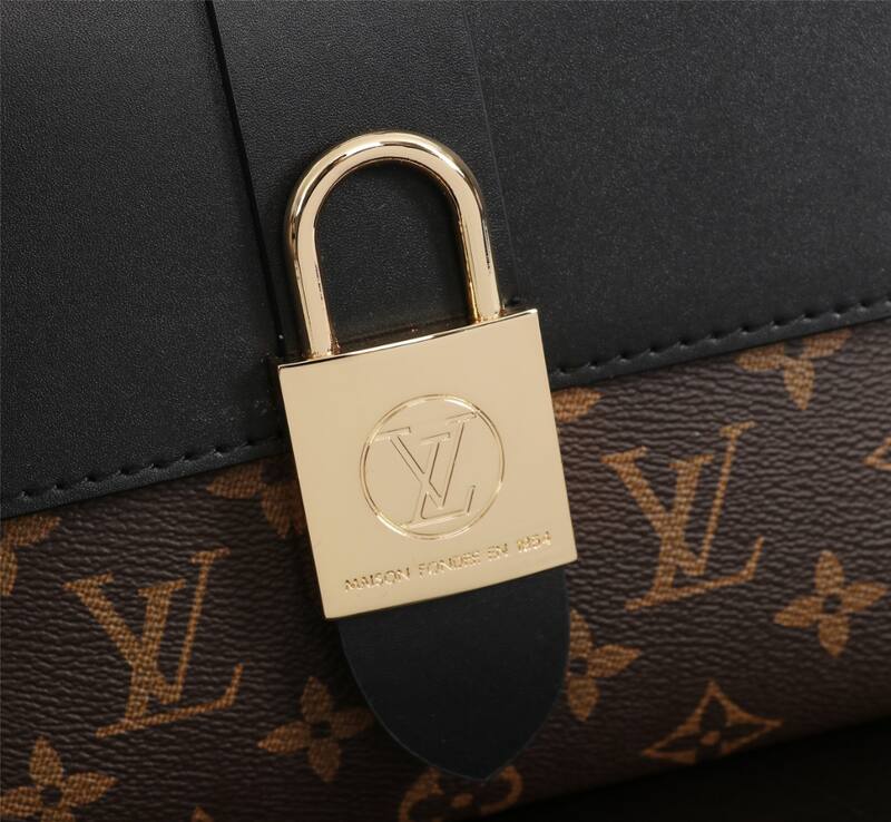 Louis Vuitton M43577 Monogram Epi Black 23 17 crossbody — AAA Quality Replica